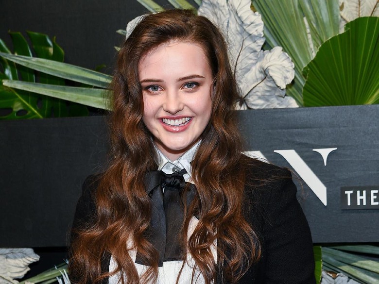 Katherine Langford, Perenang yang Curi Perhatian di 13 Reasons Why Katherine Langford, Perenang yang Curi Perhatian di 13 Reasons Why