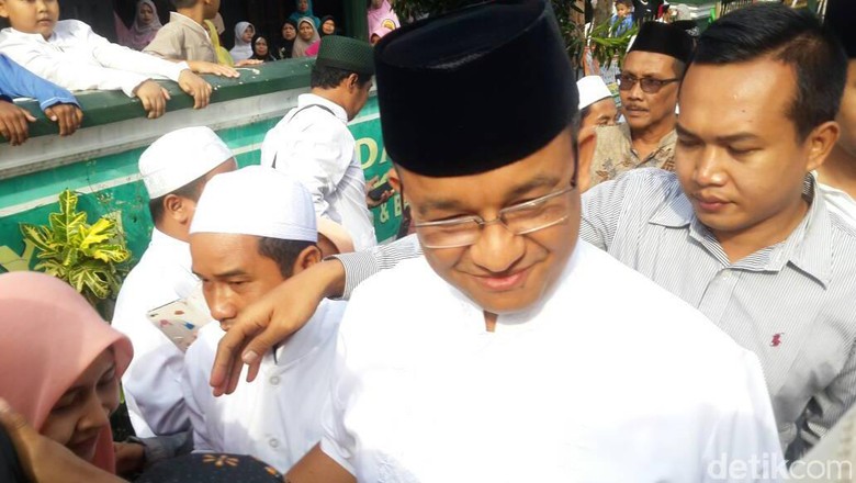 Anies Sebut Ruang Terbuka dapat Dimanfaatkan untuk Tablig Akbar Anies Sebut Ruang Terbuka dapat Dimanfaatkan untuk Tablig Akbar