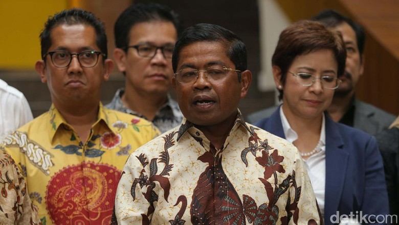 Soal Upaya Hukum, Golkar Tunggu Surat Novanto Tersangka dari KPK Soal Upaya Hukum, Golkar Tunggu Surat Novanto Tersangka dari KPK