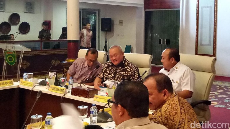 Cegah Karhutla, Camat dan Bupati di Sumsel Diimbau Tak Keluar Daerah Cegah Karhutla, Camat dan Bupati di Sumsel Diimbau Tak Keluar Daerah