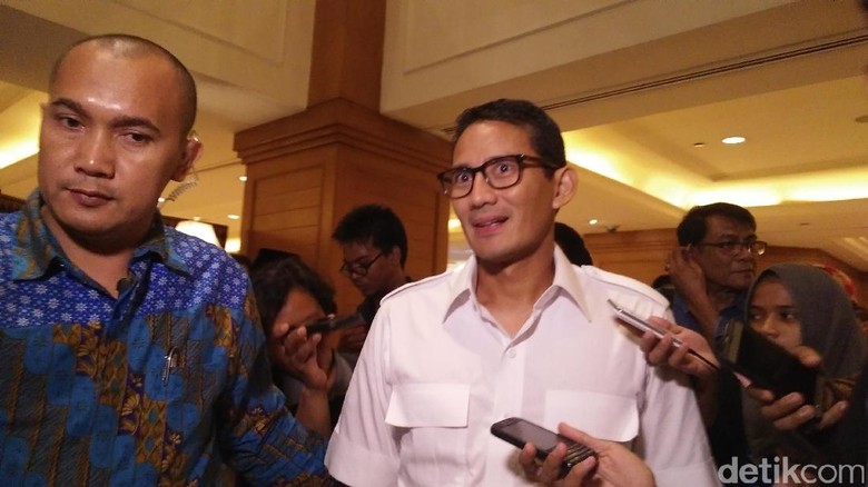 Sandiaga: Kartu Jakarta Jomblo Solusi Cegah Populasi Menurun Sandiaga: Kartu Jakarta Jomblo Solusi Cegah Populasi Menurun