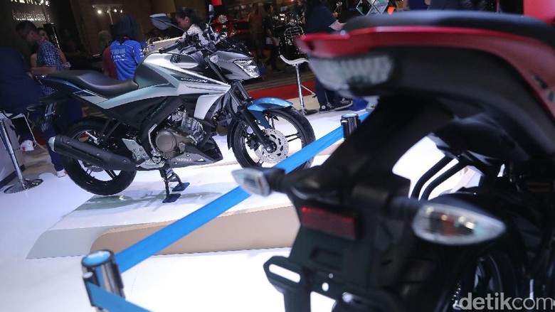 Yamaha V-Ixion R, Jadi R15 Versi Telanjang Yamaha V-Ixion R, Jadi R15 Versi Telanjang