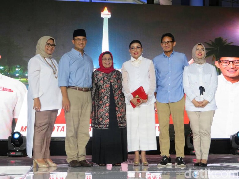 Saat Anies Sampaikan Terima Kasih kepada Sang Ibu dan Istrinya Saat Anies Sampaikan Terima Kasih kepada Sang Ibu dan Istrinya