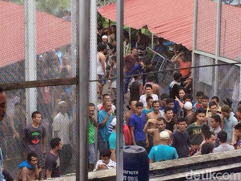 Pagar Rutan Pekanbaru yang Dijebol Sudah Diperbaiki Pagar Rutan Pekanbaru yang Dijebol Sudah Diperbaiki