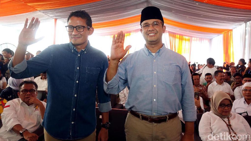 Anies Tak Mau Komentar soal Mobil Sandiaga yang Masuk Busway Anies Tak Mau Komentar soal Mobil Sandiaga yang Masuk Busway
