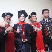 Tina Toon Wisud   a S2 Magister Ilmu Hukum