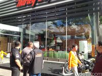 Davidson Buka Showroom Di Jimbaran Bali