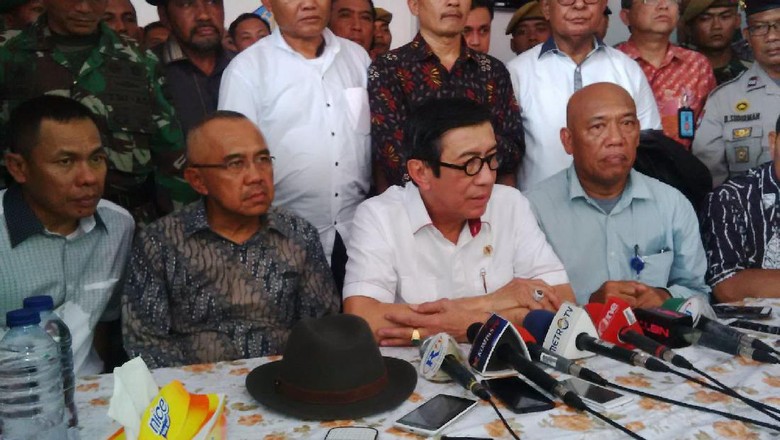 Yasonna Minta Polda Riau Usut Pungli di Rutan Pekanbaru Yasonna Minta Polda Riau Usut Pungli di Rutan Pekanbaru