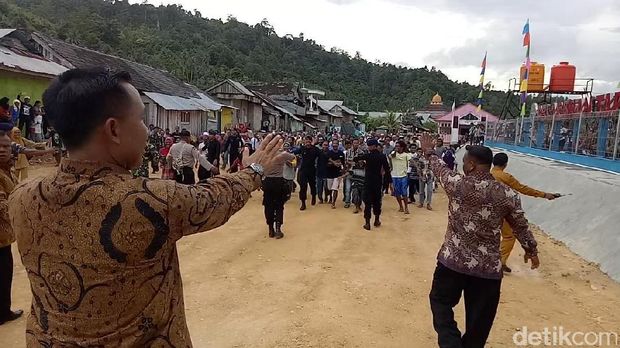 Jokowi di Halmahera