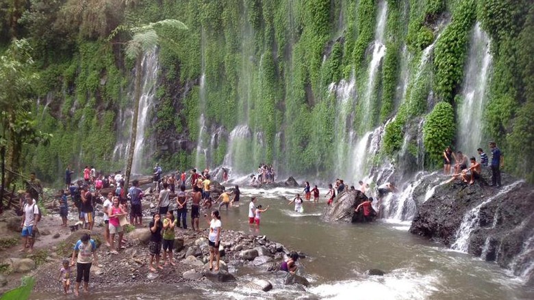 Air Terjun Asik-asik di Alamada, Filipina (Air Terjun Asik-asik/Facebook) Air Terjun Asik-asik di Alamada, Filipina (Air Terjun Asik-asik/Facebook)