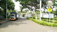 Ahok Huni Rutan Cipinang, Rumahnya Dijaga Ketat Brimob