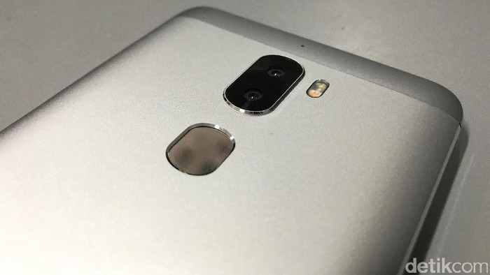 Coolpad Cool Dual. Foto: detikINET/Adi Fida Rahman Coolpad Cool Dual. Foto: detikINET/Adi Fida Rahman