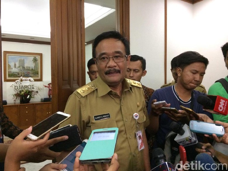 Djarot Tepis Isu Pemindahan Ahok karena Seblok dengan Eks PNS DKI