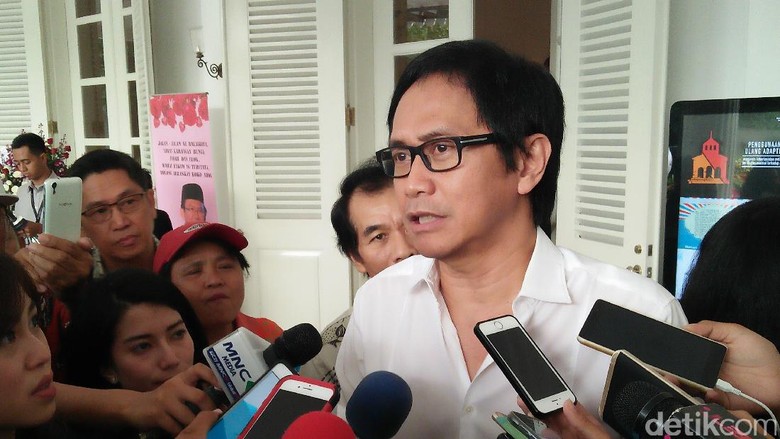 Ahok Divonis 2 Tahun Penjara, Addie MS Menangis