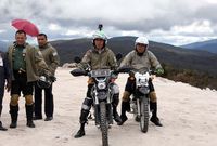 Jokowi Naik Motor Trail