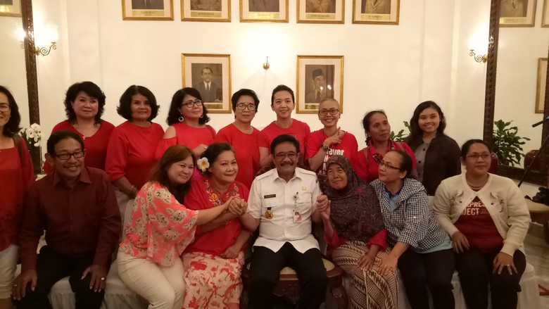 Gantikan Ahok, Djarot Ubah Cara Pengaduan Warga Secara Cluster Gantikan Ahok, Djarot Ubah Cara Pengaduan Warga Secara Cluster