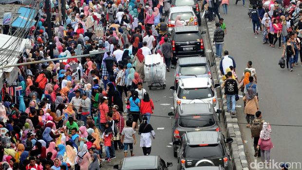 Pedagang di Pasar Tanah Abang/