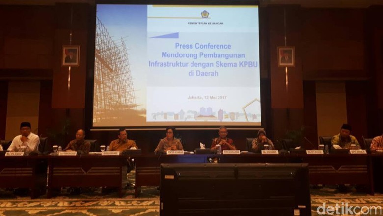 Risma Hingga Kang Emil Kumpul di Kantor Sri Mulyani, Bahas Proyek Risma Hingga Kang Emil Kumpul di Kantor Sri Mulyani, Bahas Proyek