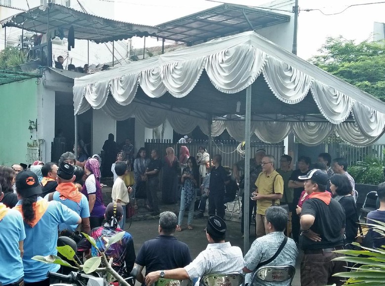 Jenazah Anthina yang Tewas di Gunung Semeru Tiba di Rumah Duka Jenazah Anthina yang Tewas di Gunung Semeru Tiba di Rumah Duka