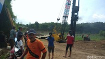 Proyek Pembangunan Jembatan di Kediri Sebabkan Rumah Warga Retak