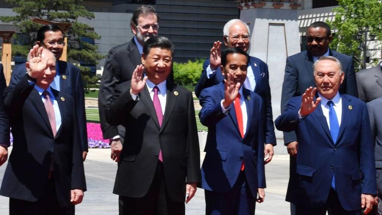 Ambisi China Dominasi Ekonomi Dunia Lewat Jalur Sutra Ambisi China Dominasi Ekonomi Dunia Lewat Jalur Sutra