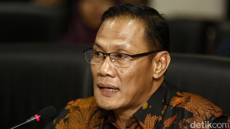 Neraca Dagang Juni Surplus US$ 1,63 Miliar, Tertinggi Sejak 2012 Neraca Dagang Juni Surplus US$ 1,63 Miliar, Tertinggi Sejak 2012