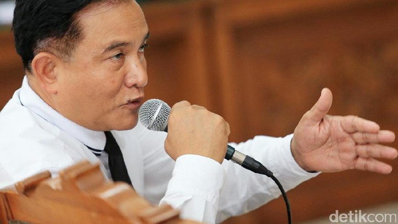 Yusril: HTI Sudah Bubar, Pemerintah Tak Perlu Beri Tekanan Yusril: HTI Sudah Bubar, Pemerintah Tak Perlu Beri Tekanan