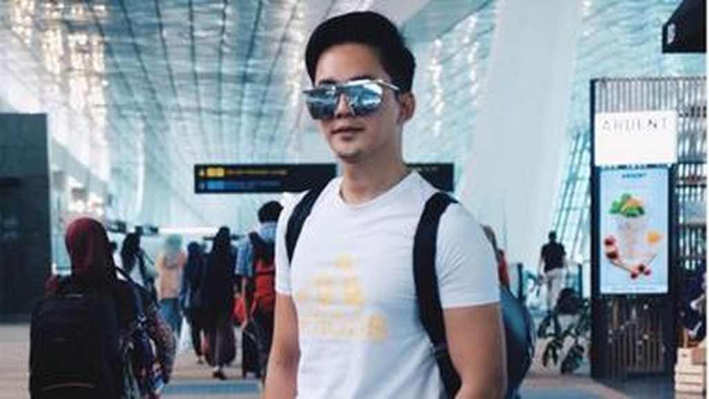 Kiki Farel Bicara Soal Transgender Dinda Syarief, Ada Hubungan Apa Ya? Kiki Farel Bicara Soal Transgender Dinda Syarief, Ada Hubungan Apa Ya?