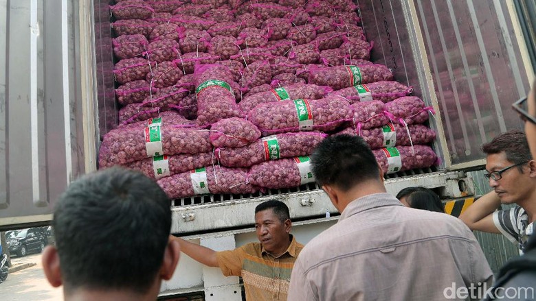 Mau Impor Bawang Putih, Pedagang Harus Jual Rp 38.000/Kg Mau Impor Bawang Putih, Pedagang Harus Jual Rp 38.000/Kg