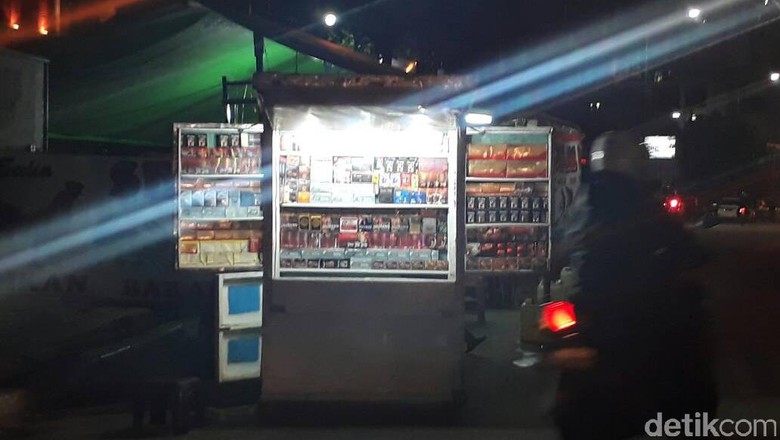 Risiko Jualan Obat Kuat Kaki Lima: Kena Razia Petugas BPOM Risiko Jualan Obat Kuat Kaki Lima: Kena Razia Petugas BPOM