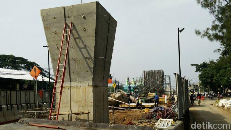 LRT Kelapa Gading-Velodrome Berhenti di Dekat Mall Hingga Pusat Belanja LRT Kelapa Gading-Velodrome Berhenti di Dekat Mall Hingga Pusat Belanja