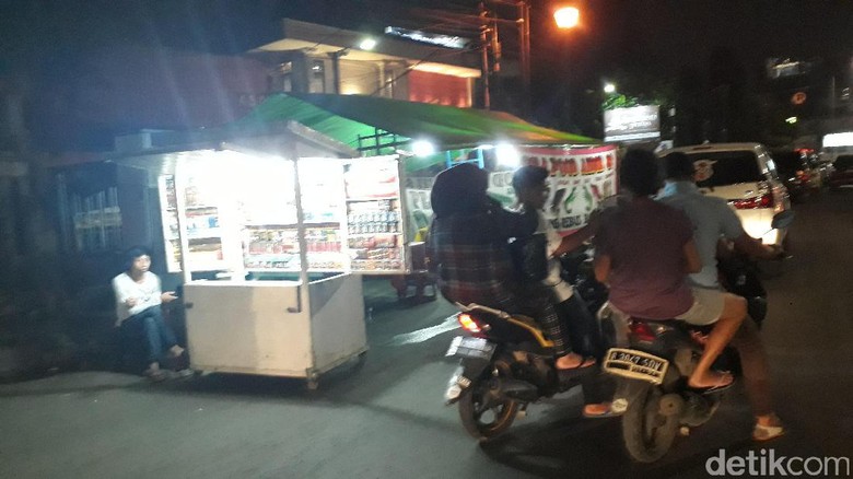 Merantau ke Jakarta, Pria Ini Rogoh Rp 15 Juta Bisnis Obat Kuat Merantau ke Jakarta, Pria Ini Rogoh Rp 15 Juta Bisnis Obat Kuat