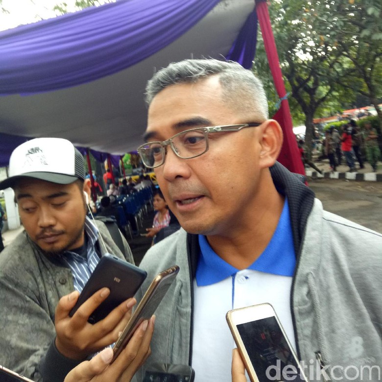Sebelum Maju di Pilwalkot Bandung, Farhan Cek Dulu Keuangannya Sebelum Maju di Pilwalkot Bandung, Farhan Cek Dulu Keuangannya