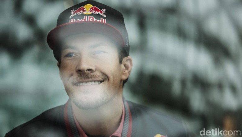 2.000 Bikers Antar Nicky Hayden ke Tempat Peristirahatan 2.000 Bikers Antar Nicky Hayden ke Tempat Peristirahatan