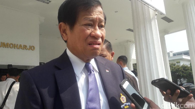 Soal Eks Menteri Anti-Pancasila, Agum Gumelar: Itu Kebangetan Soal Eks Menteri Anti-Pancasila, Agum Gumelar: Itu Kebangetan