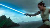 Lightsaber Milik Anakin Skywalker Resmi Jadi Milik Rey