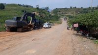 Mengintip Kondisi Terkini Jalur Puncak II yang Mangkrak
