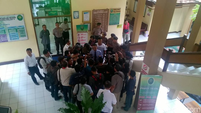 Soal Vonis 3 Tahun Penulis Jokowi Undercover, KSP: Ini Edukasi