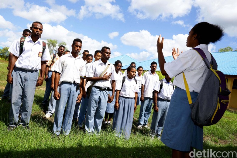 Suara Guru di Pelosok tentang Sekolah 8 Jam Suara Guru di Pelosok tentang Sekolah 8 Jam