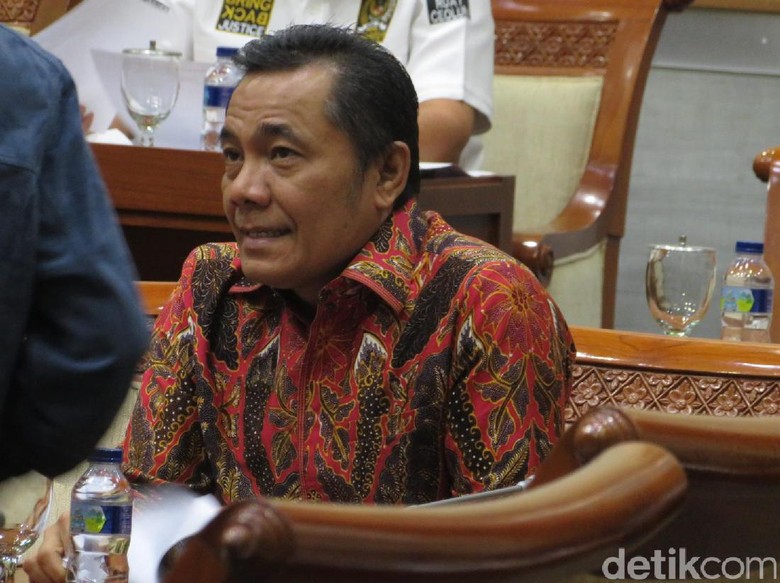 MKD Minta Pelapor Fadli Zon Lengkapi Berkas soal Surat DPR ke KPK MKD Minta Pelapor Fadli Zon Lengkapi Berkas soal Surat DPR ke KPK