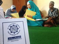 Khusyuknya Tunanetra di Medan Tadarus Bersama Baca Alquran Braille