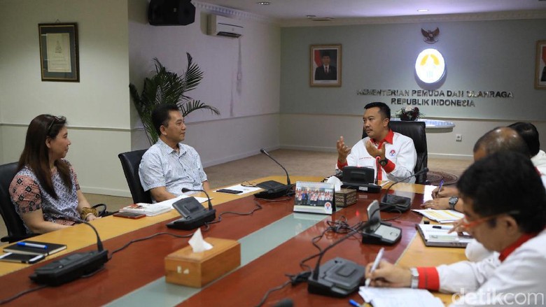 Temui Menpora, PBSI Minta Maaf Atas Kegagalan Piala Sudirman Temui Menpora, PBSI Minta Maaf Atas Kegagalan Piala Sudirman