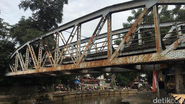 Jejak Stasiun Salemba, Stasiun Sentral yang Terlupakan