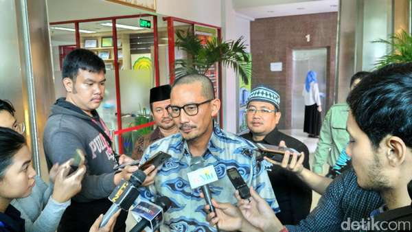 Sandiaga Ingin Warga yang Urbanisasi ke Jakarta Punya Keahlian Sandiaga Ingin Warga yang Urbanisasi ke Jakarta Punya Keahlian