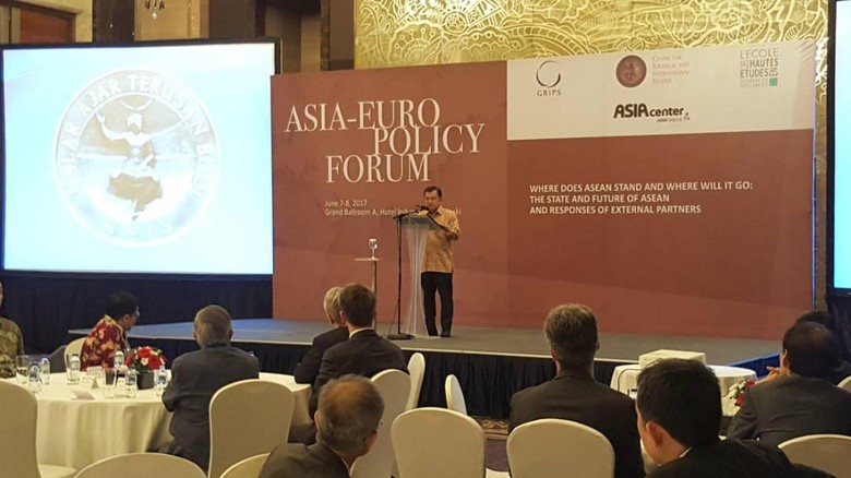 Wapres JK Ajak Semua Pihak Pelihara Perdamaian Dunia Wapres JK Ajak Semua Pihak Pelihara Perdamaian Dunia