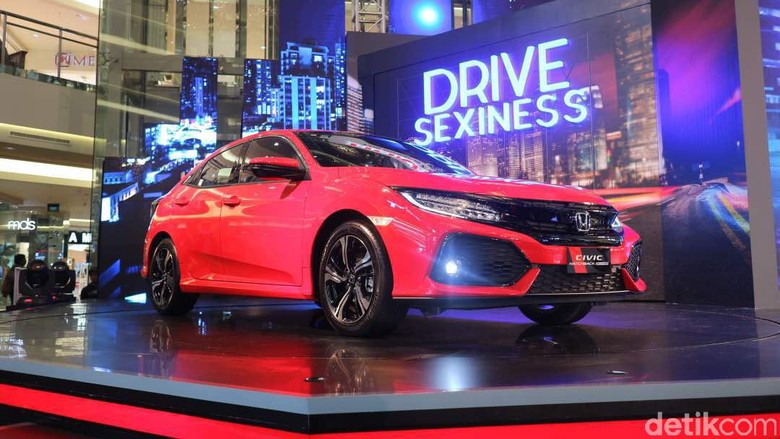 Honda Luncurkan Civic Hatchback Turbo, Harga Mulai Rp 399 Juta Honda Luncurkan Civic Hatchback Turbo, Harga Mulai Rp 399 Juta