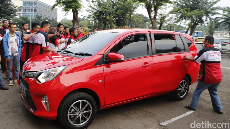 Toyota: Pembeli Calya Dukung Industri Otomotif Toyota: Pembeli Calya Dukung Industri Otomotif