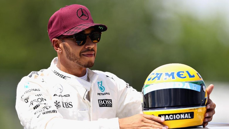 Jago Main Jet Darat, Lewis Hamilton Suka Motor MV Agusta Jago Main Jet Darat, Lewis Hamilton Suka Motor MV Agusta