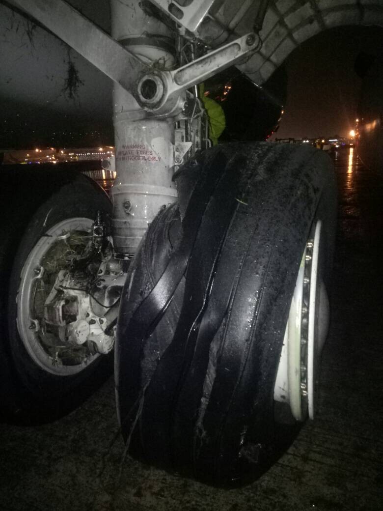 MH725 Sempat Berputar di Langit Tangerang Sebelum Hard Landing MH725 Sempat Berputar di Langit Tangerang Sebelum Hard Landing