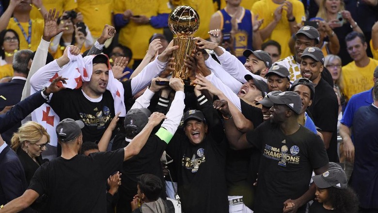 Golden State Warriors Juara NBA 2017 Golden State Warriors Juara NBA 2017